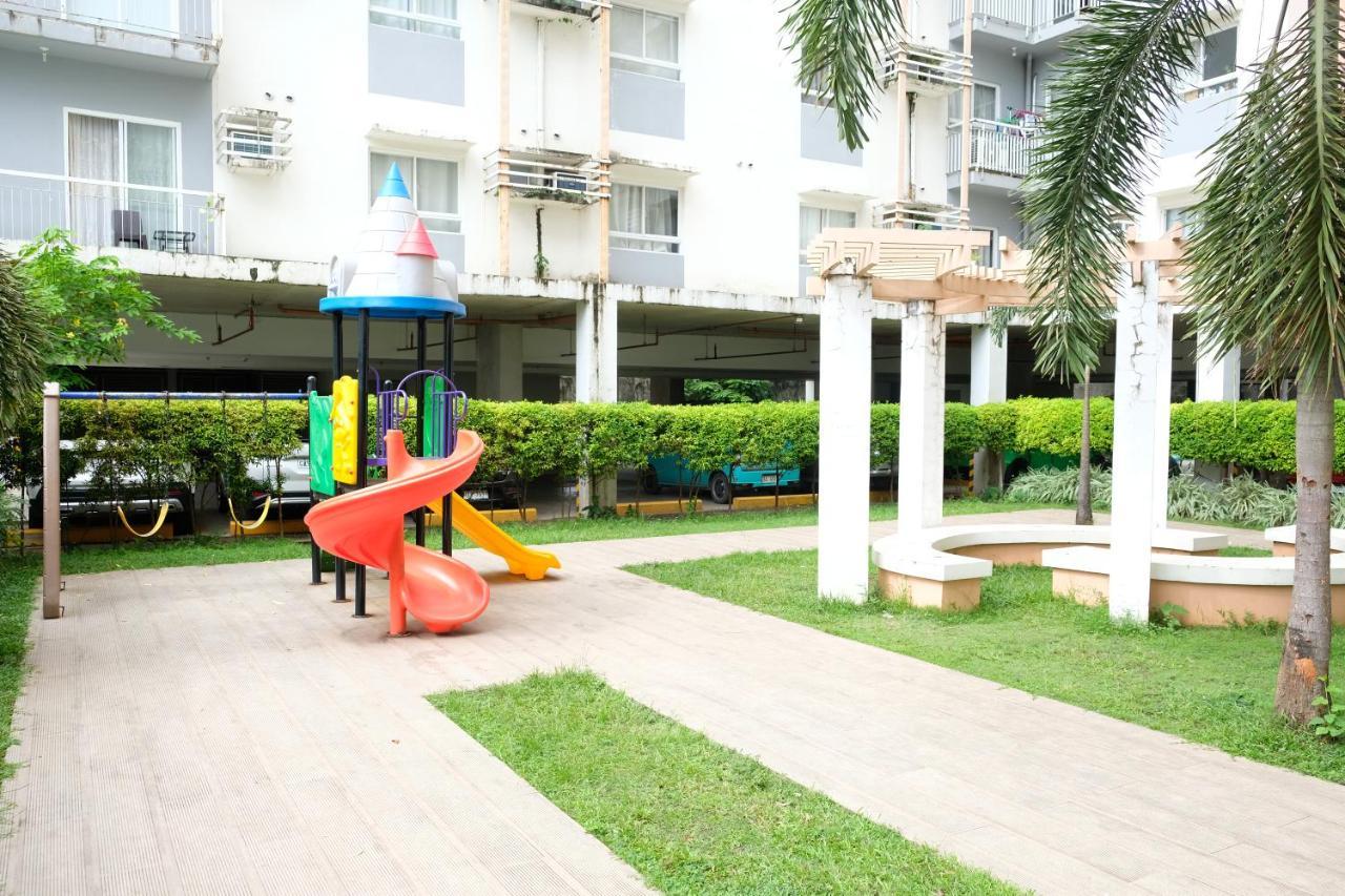 2-Bedroom Boutique City Condo - Newly Renovated! Cebu Esterno foto