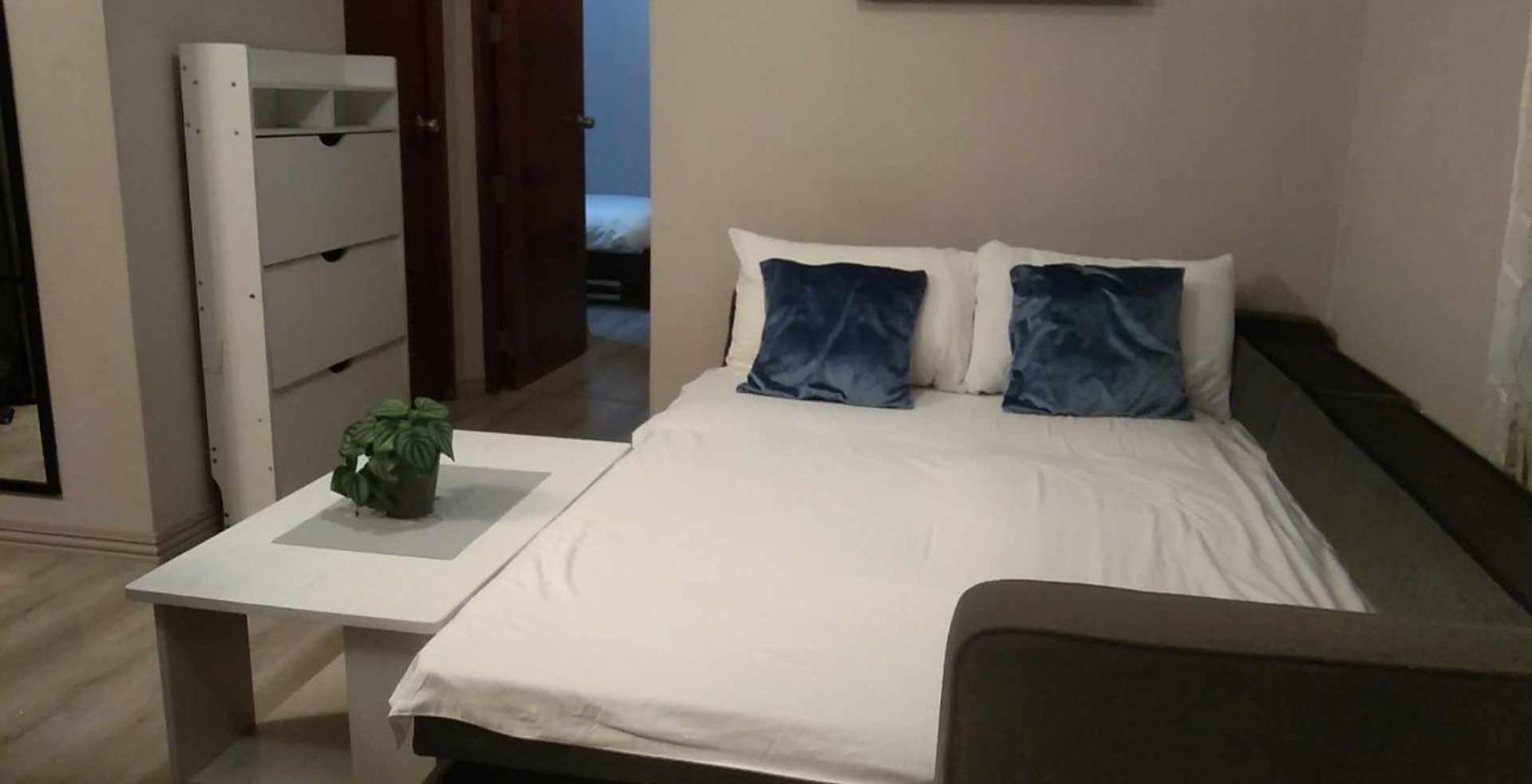 2-Bedroom Boutique City Condo - Newly Renovated! Cebu Esterno foto